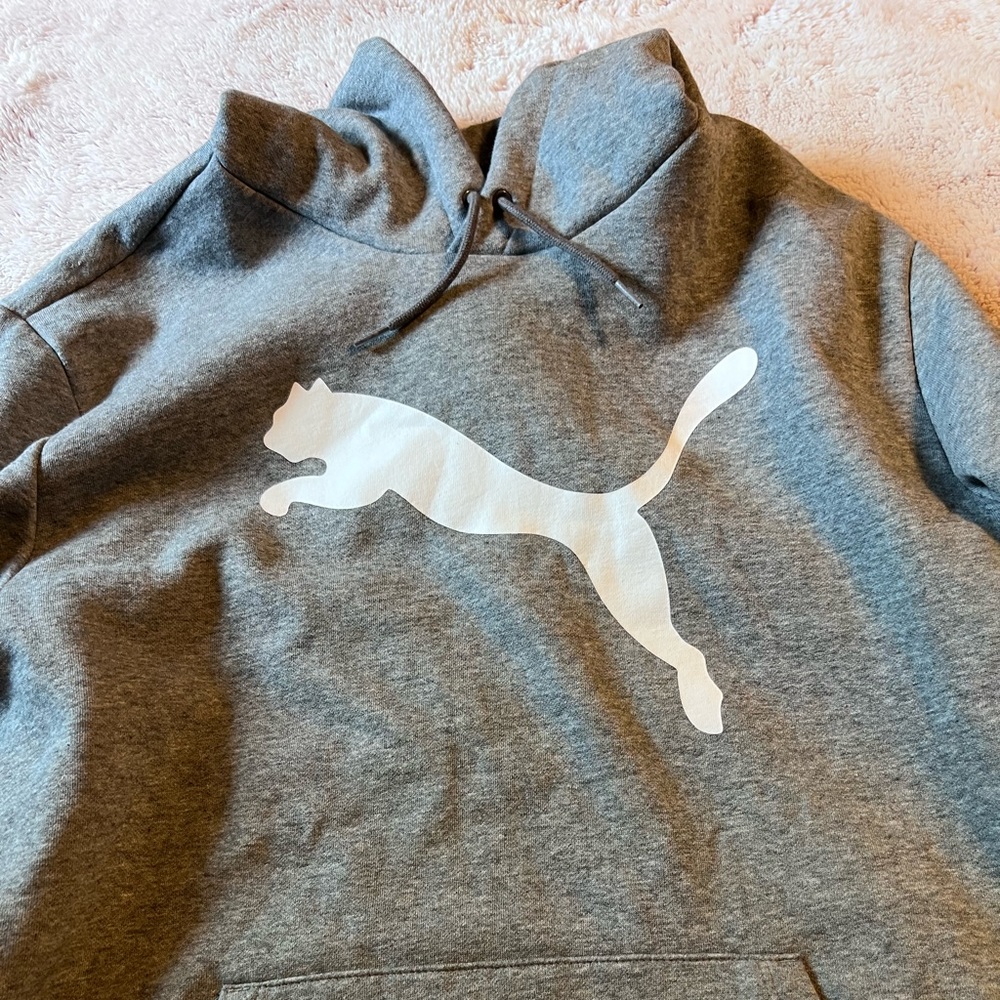 Puma Sweatshirt
